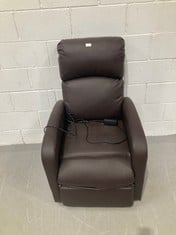 ASTAN HOGAR RELAX ARMCHAIR WITH SELF-HELP FUNCTION, ELECTRIC RECLINING, UPHOLSTERED IN ANTI-CRACKING PU, PREMIUM MODEL AH-AR30620CH, P.V.P. 299€ (DAMAGED AND DIRTY).