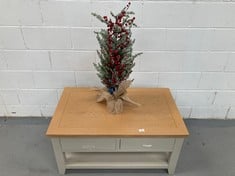 2 X JULIAN BOWEN HOMEWARES INCLUDING JULIAN BOWEN RICHMOND COFFEE TABLE WITH 2 DRAWERS GREY/OAK.