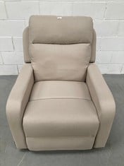 ONE FABRIC RECLINING ARMCHAIR (77X87X95CM) WITH MANUAL PUSH OPENING AND REINFORCED STRUCTURE. FABRIC UPHOLSTERED LOUNGE ARMCHAIR WITH 160º BEIGE RECLINING (P.V.P 199.80€).