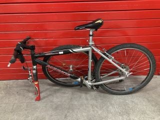 MERIDA MOUNTAIN BIKE (1 X WHEEL LOOSE) (MPSS03091274) (VAT ONLY PAYABLE ON BUYERS PREMIUM)