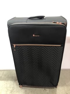 IT SOFT MATERIAL SUITCASE