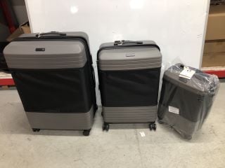 SET OF 3 IT SUITCASES