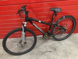 XC 26S BLACK MOUNTAIN BIKE (VAT ONLY PAYABLE ON BUYERS PREMIUM)