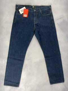 PAUL SMITH MEN'S STANDARD FIT JEAN. SIZE: 36, MADE FROM: 100 COTTON. RRP: £125