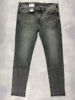 PAUL SMITH MEN'S SLIM FIT JEAN. SIZE: 36, MADE FROM: 95% COTTON 3% ELASTANE 2% POLYESTER. RRP: £135