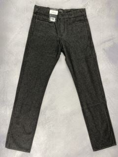 PAUL SMITH MEN'S STANDARD FIT JEAN. SIZE: 30, MADE FROM: 100 COTTON. RRP: £130