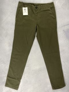 PAUL SMITH MEN'S TAPERED FIT CHINO. SIZE: 30, MADE FROM: 99% COTTON 1% ELASTANE. RRP: £155