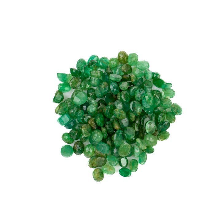 28.50ct Emerald Faceted Oval-cut Parcel of Gemstones, 4x3mm