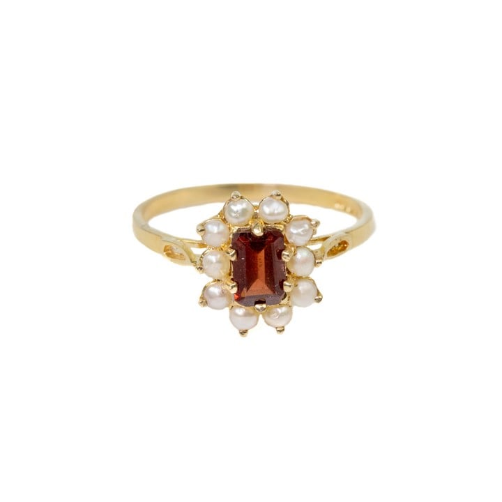 9ct Yellow Gold 0.50ct Garnet with 0.20ct Pearl Halo Ring, Size O½, 1.6g