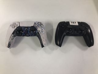 2 X SONY PLAYSTATION 5 DUAL SENSE WIRELESS CONTROLLERS