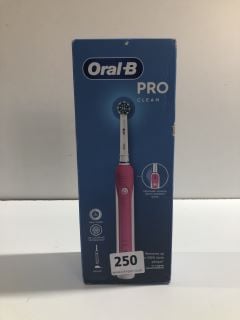 ORAL B PRO CLEAN ELECTRIC TOOTHBRUSH