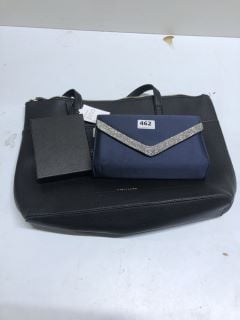 3 X WOMAN'S ACCESSORIES TO INC QUIZ BAG