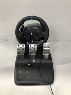 2 X LOGITECH RACING WHEEL