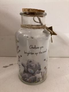 4 X ITEMS TO INCLUDE FLORAL GLASS JAR