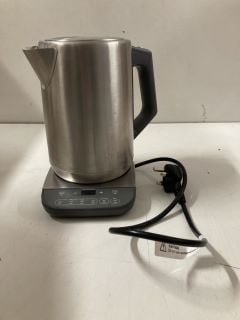 QTY OF ITEMS TO INC NINJA STAINLESS STEEL KETTLE