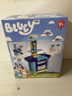 BLUEY'S SUPER CHEF KITCHEN