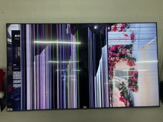 SAMSUNG 85" QLED TV MODEL QE85Q80DAT RRP £2,692 (WITH REMOTE, NO STAND, WITH BOX) (SMASHED SCREEN)