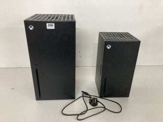 2 X XBOX ONE MINI COOLERS