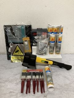 QTY OF ITEMS INC HARRIS PAINT ROLLER SET