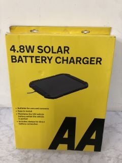 AA 4.8W SOLAR BATTERY CHARGER