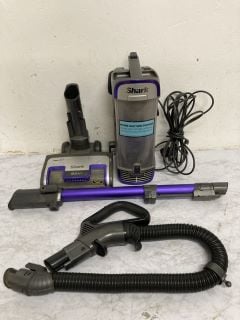 SHARK UPRIGHT CORDED VACUUM CLEANER