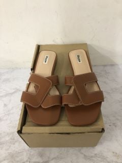 DUNE SANDALS SIZE EU 40