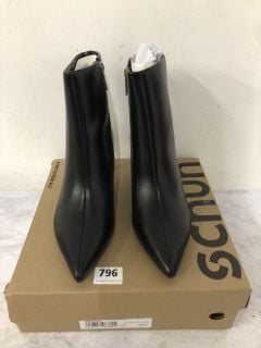 WOMENS BLACK BOOT UK SIZE 5