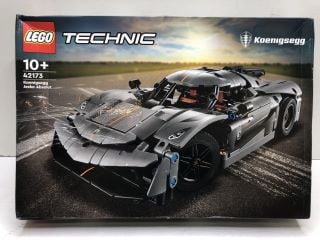 LEGO TECHNIC KOENIGSESS SET - 42173