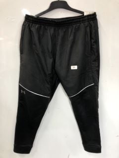 UNDER ARMOUR BOTTOMS SIZE L