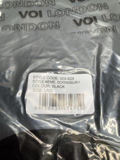 VOI LONDON DOWNSBURY COAT SIZE LARGE