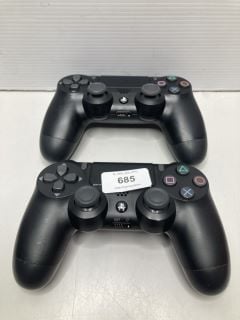 2 X PS4 CONTROLLERS