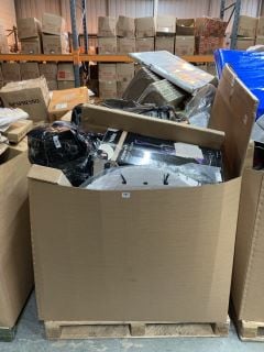 PALLET OF ITEMS INC RUSSELL HOBBS ATHENA2 PET UPRIGHT VACUUM