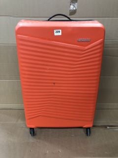 AMERICAN TOURISTER TRAVELLING SUITCASE