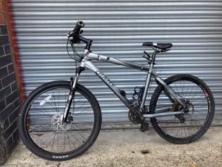 GIANT XTC 4.5 MOUNTAIN BIKE (VAT ONLY PAYABLE ON BUYERS PREMIUM) (AP215/24)