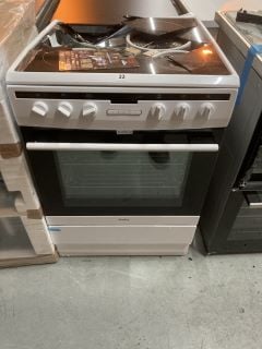 AMICA FREESTANDING ELECTRIC COOKER WITH CERAMIC HOB MODEL NO: 608CE2TAXX RRP: £419.00