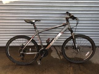 CARRERA VENGEANCE MOUNTAIN BIKE (VAT ONLY PAYABLE ON BUYERS PREMIUM) (AP180/24)