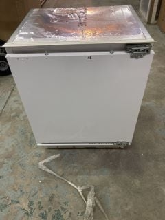 HOTPOINT INTEGRATED UNDERCOUNTER FREEZER MODEL NO: HZ A1 UK RRP: £399.00 (EX DISPLAY)