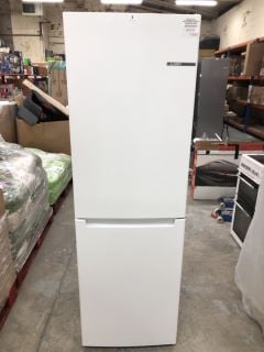 BOSCH SERIES 2 FRIDGE FREEZER MODEL NO: KGN34NWEAG RRP: £599.00