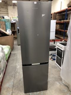 GRUNDIG FRIDGE FREEZER MODEL NO: GKN8603VN