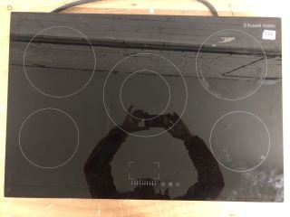 RUSSELL HOBBS 77CM ELECTRIC CERAMIC HOB MODEL NO: RH77EH6011