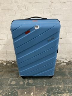 AMERICAN TOURISTER SUITCASE IN LIGHT BLUE