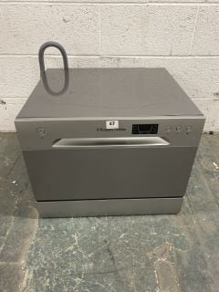 RUSSELL HOBBS FREESTANDING COMPACT TABLE TOP DISHWASHER MODEL NO: RHTTDW6S