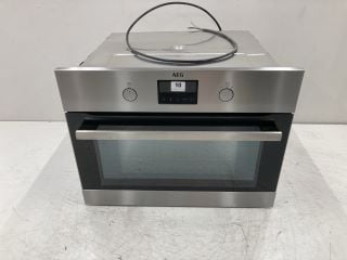 AEG BUILT-IN ELECTRIC COMBI-OVEN MODEL: KMK365060M RRP: £596