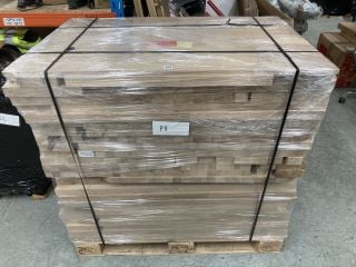 PALLET OF CUT DOWN OAK WORKTOPS