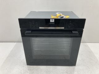 BOSCH SERIES 4 BUILT-IN ELECTRIC SINGLE OVEN MODEL: HBS534BB0B RRP: £399