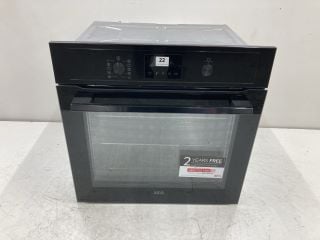 AEG 6000 SERIES BUILT-IN ELECTRIC SINGLE OVEN MODEL: BPX535061B RRP: £499