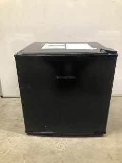 RUSSELL HOBBS FREESTANDING TABLE TOP FRIDGE MODEL: RHTTFZ1B