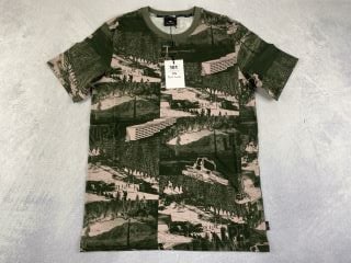 PAUL SMITH MEN'S SS TSHIRT LES ALPES. SIZE: XS, MADE FROM: 100% COTTON. RRP: £80