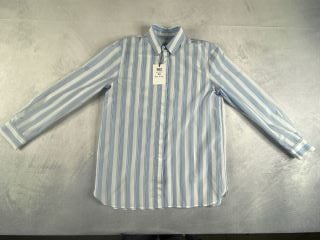 PAUL SMITH WOMEN'S SHIRT. SIZE: 42, MADE FROM: 85% VISCOSE 15% POLYAMIDE. RRP: £225