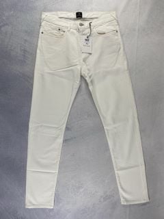 PAUL SMITH MEN'S TAPERED FIT JEAN. SIZE: 32, MADE FROM: 98% ORGANIC COTTON 2% ELASTANE. RRP: £140